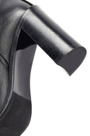 Woman Black Chunky Heels Leather Boot | Derimod