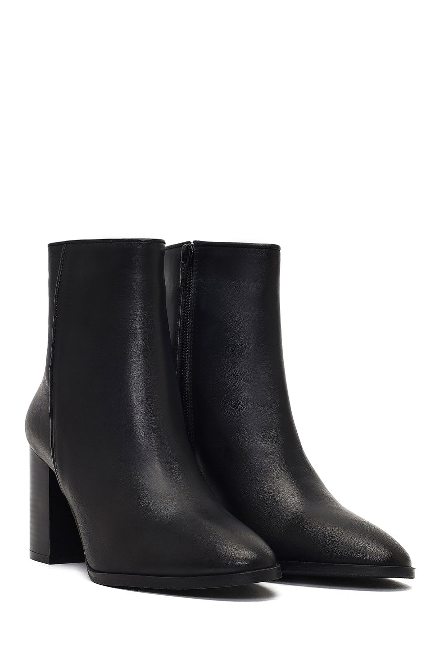 Women's Black Zippered Thick Heeled Leather Boot
