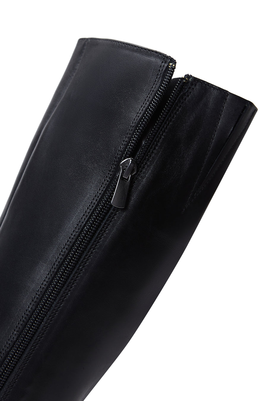 Woman Black Zippered Low Heeled Shoes Leather Boot
