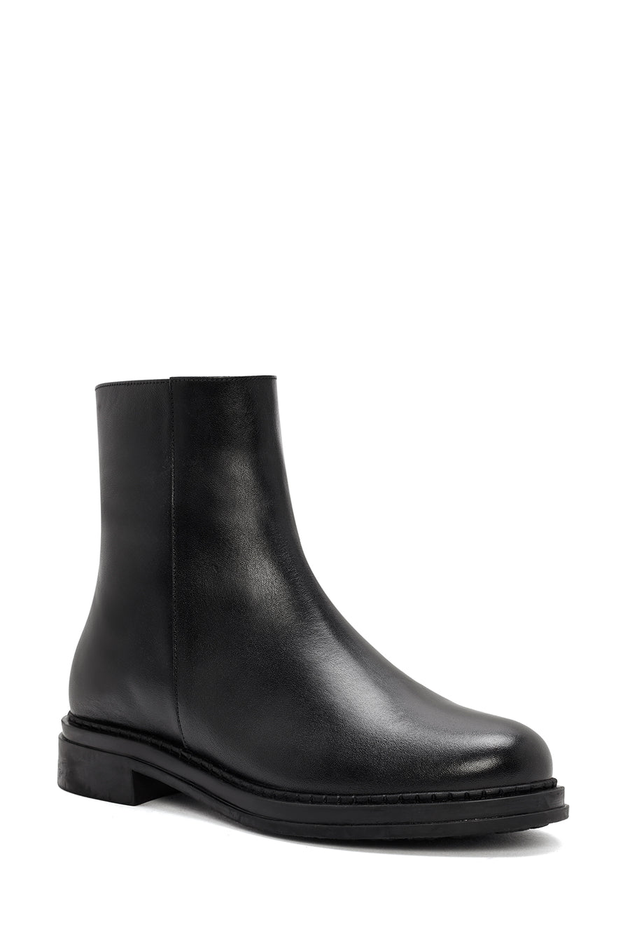 Woman Black Zippered Leather Boat