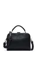Woman Black Long Strap Crossbody Bag | Derimod