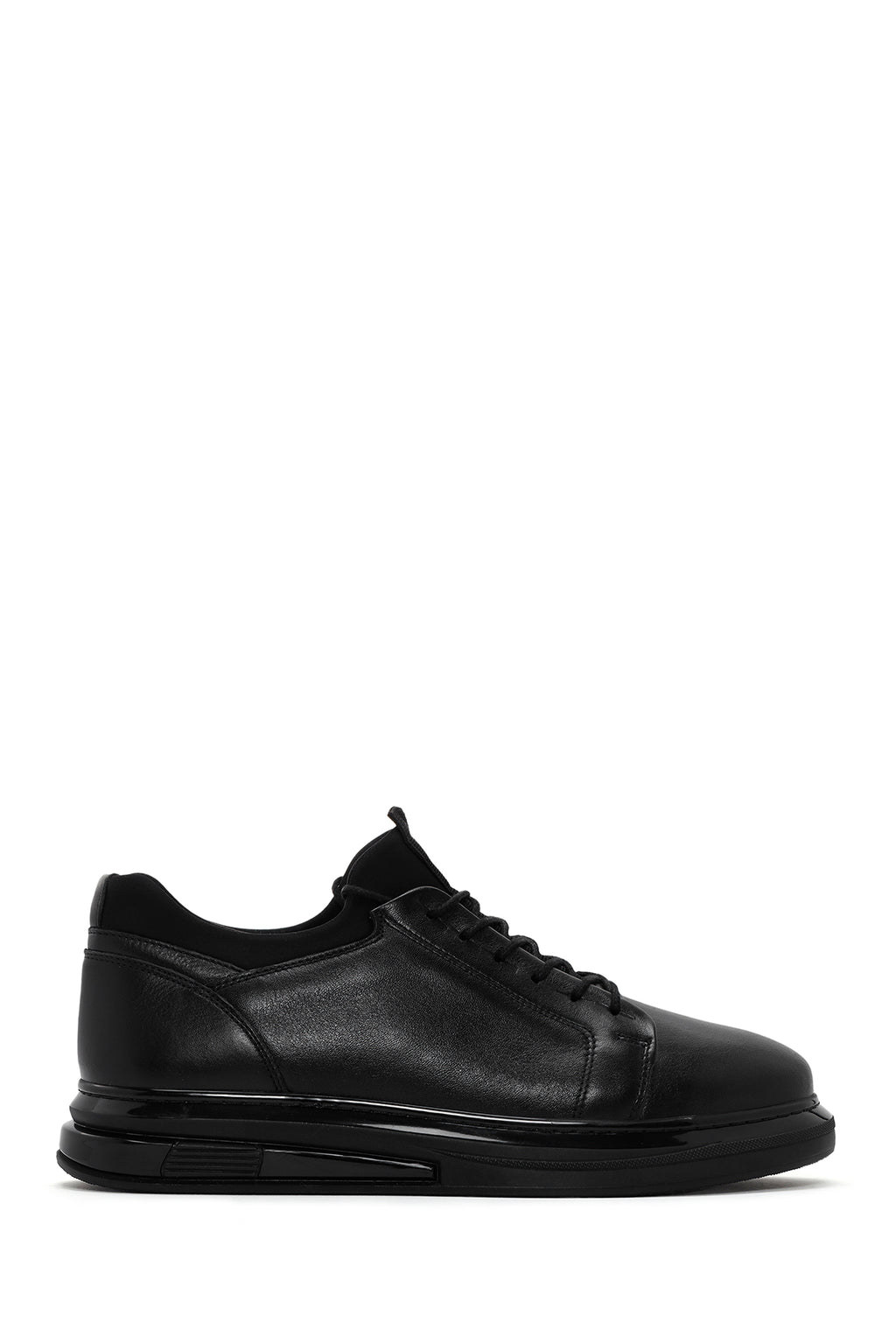 Erkek Siyah Bağcıklı Kalın Tabanlı Deri Sneaker