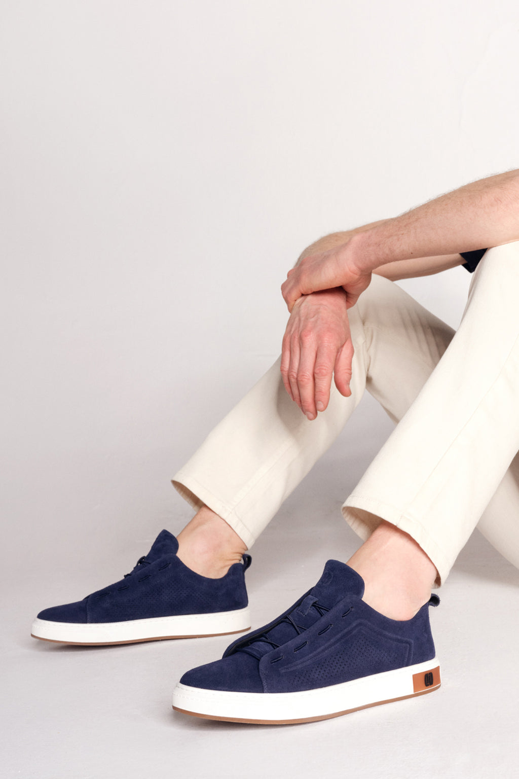 Erkek Lacivert Bağcıklı Süet Deri Sneaker