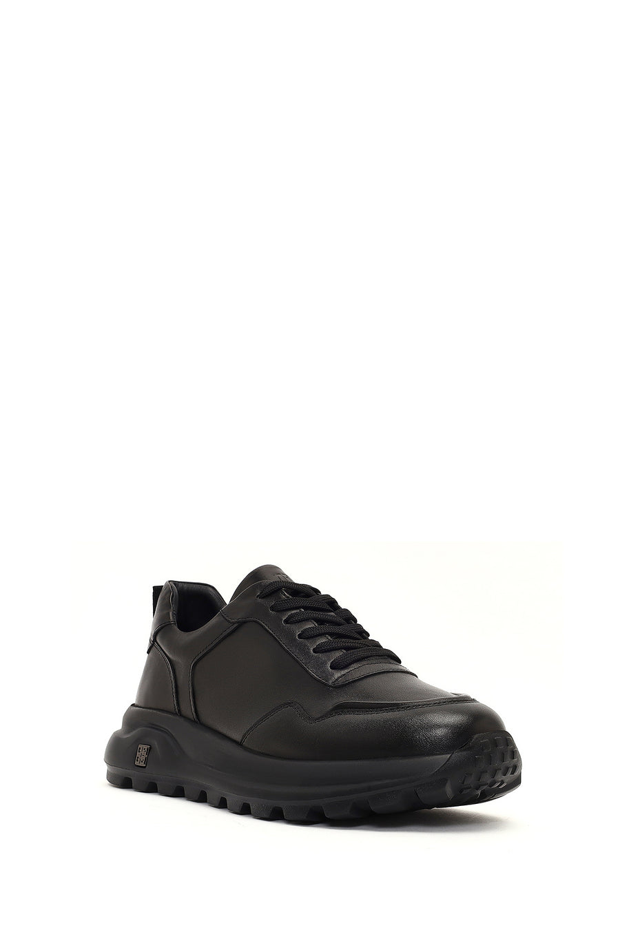 Erkek Siyah Bağcıklı Kalın Tabanlı Deri Sneaker