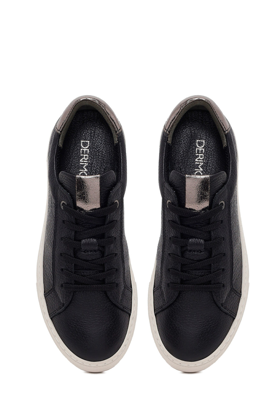 Woman Black Lace-Up Leather Sneaker