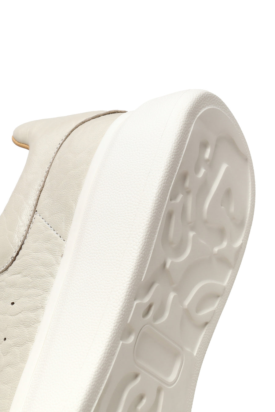 Erkek Beyaz Bağcıklı Kalın Tabanlı Desenli Deri Sneaker
