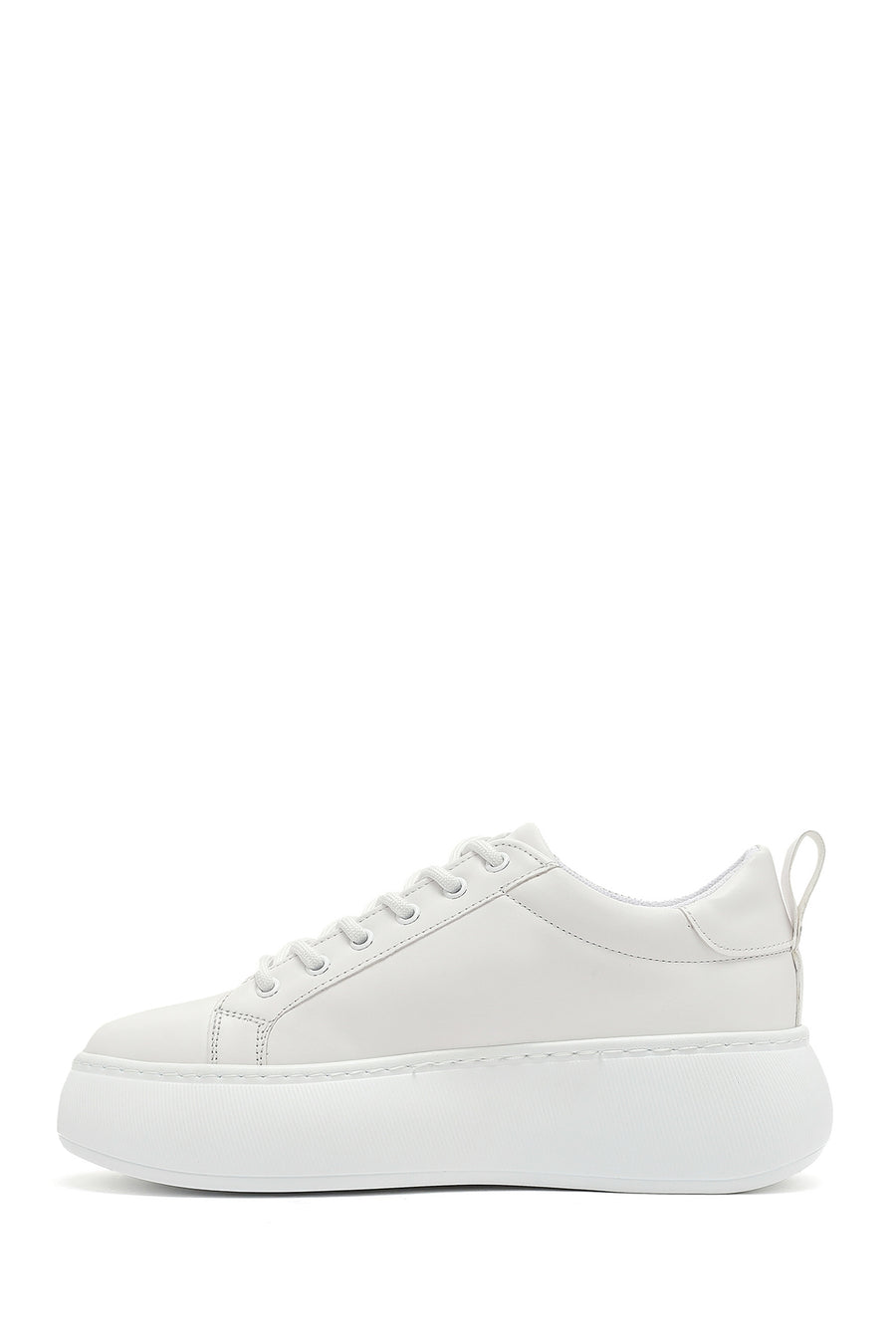 Kadın Beyaz Bağcıklı Kalın Tabanlı Sneaker