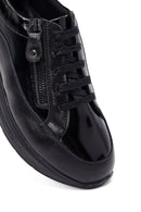 Kadın Siyah Bağcıklı Kalın Tabanlı Deri Sneaker | Derimod