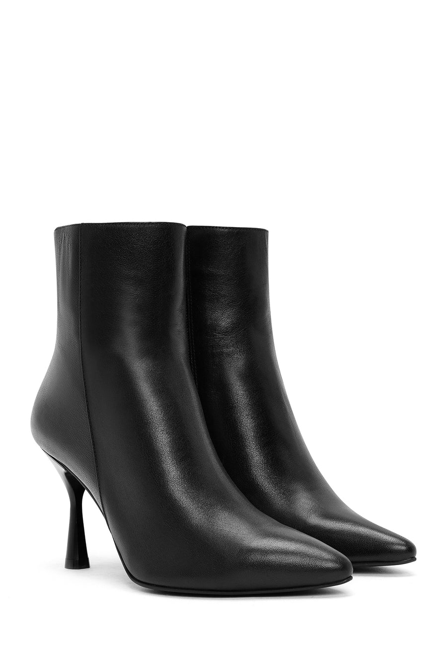 Women's Black Zippered Thin Heeled Leather Boots