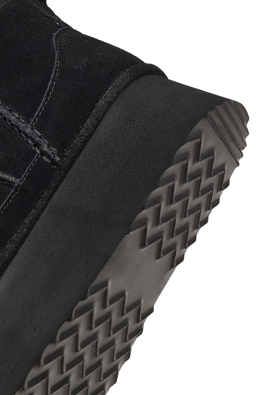 Woman Black Thick-Soled Suede Teddy Boots