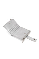 Woman Silver Metallic Wallet | Derimod