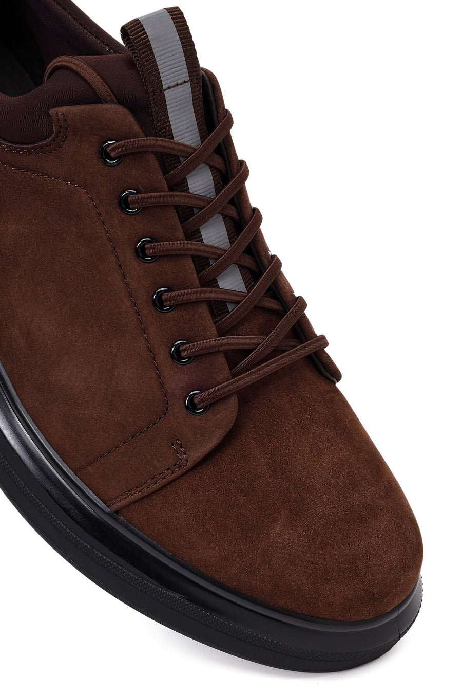Erkek Kahverengi Bağcıklı Nubuk Deri Sneaker