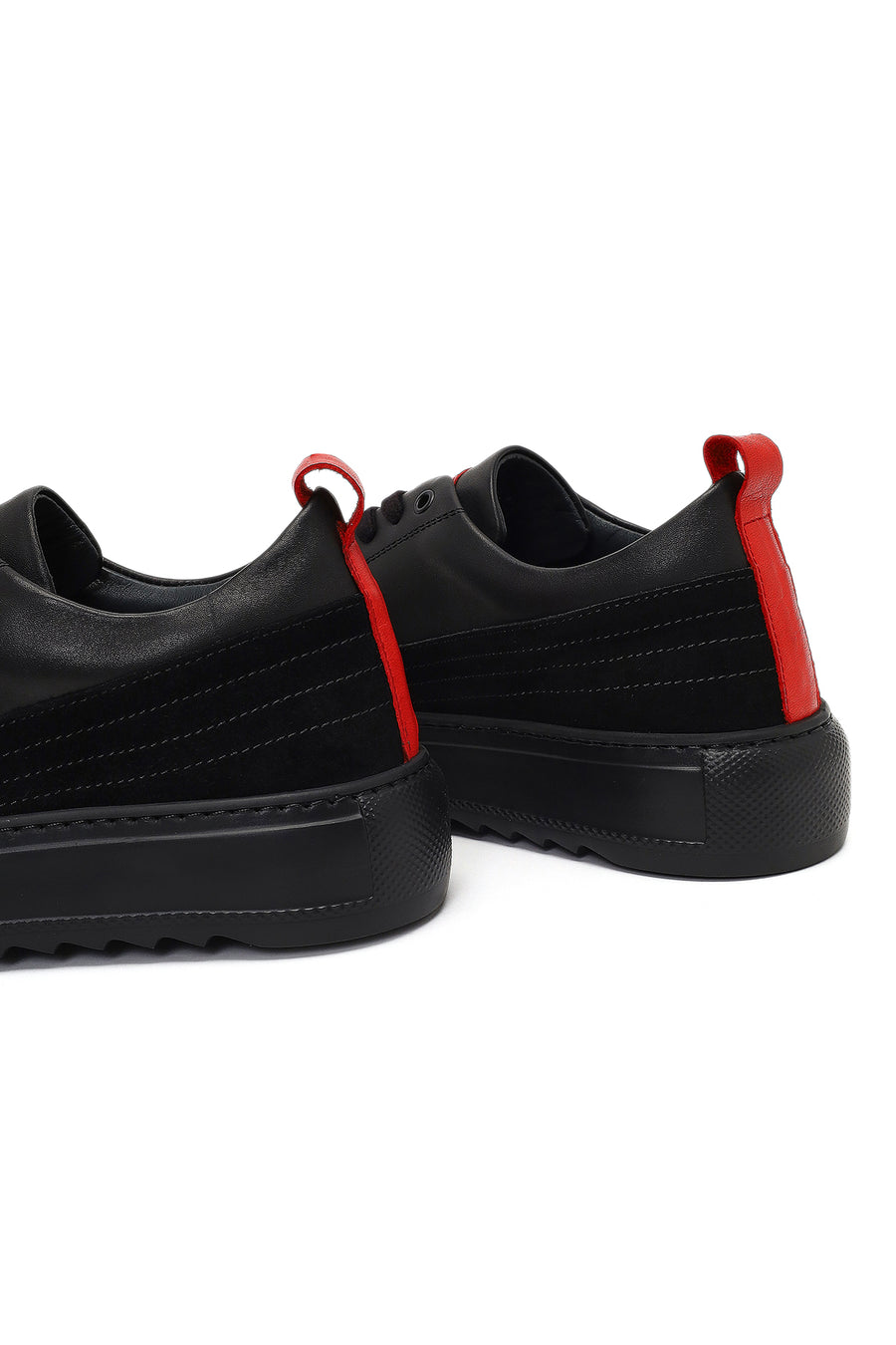 Erkek Siyah Bağcıklı Kalın Tabanlı Deri Sneaker