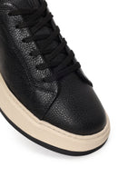 Erkek Siyah Bağcıklı Kalın Tabanlı Deri Sneaker | Derimod