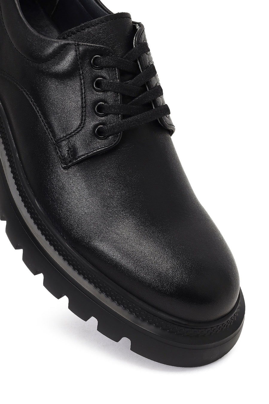 Men's Black Lace-Up Thick-Soled Leather Casual Shoe