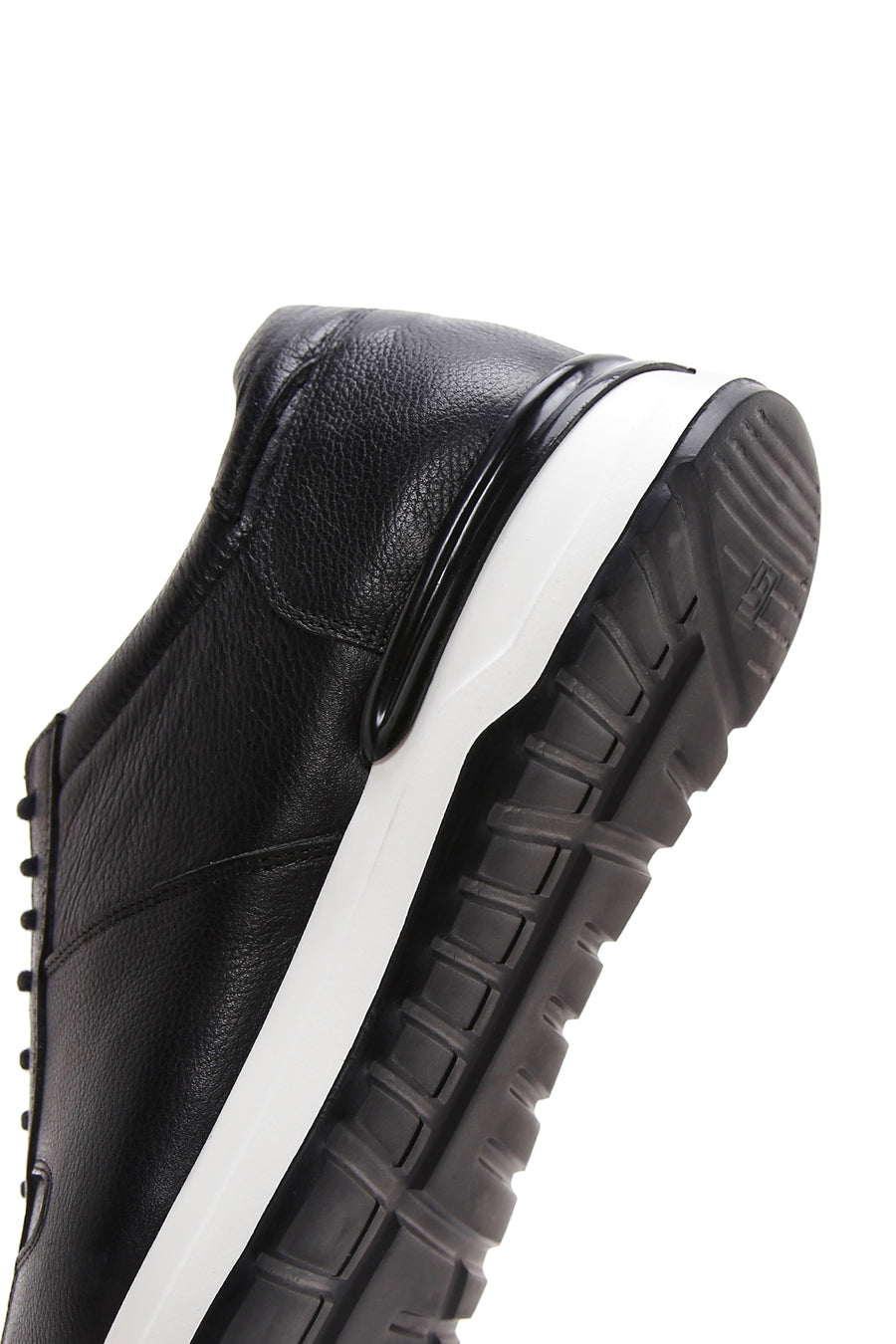 Men's Black Lace-Up Leather Casual Sneaker