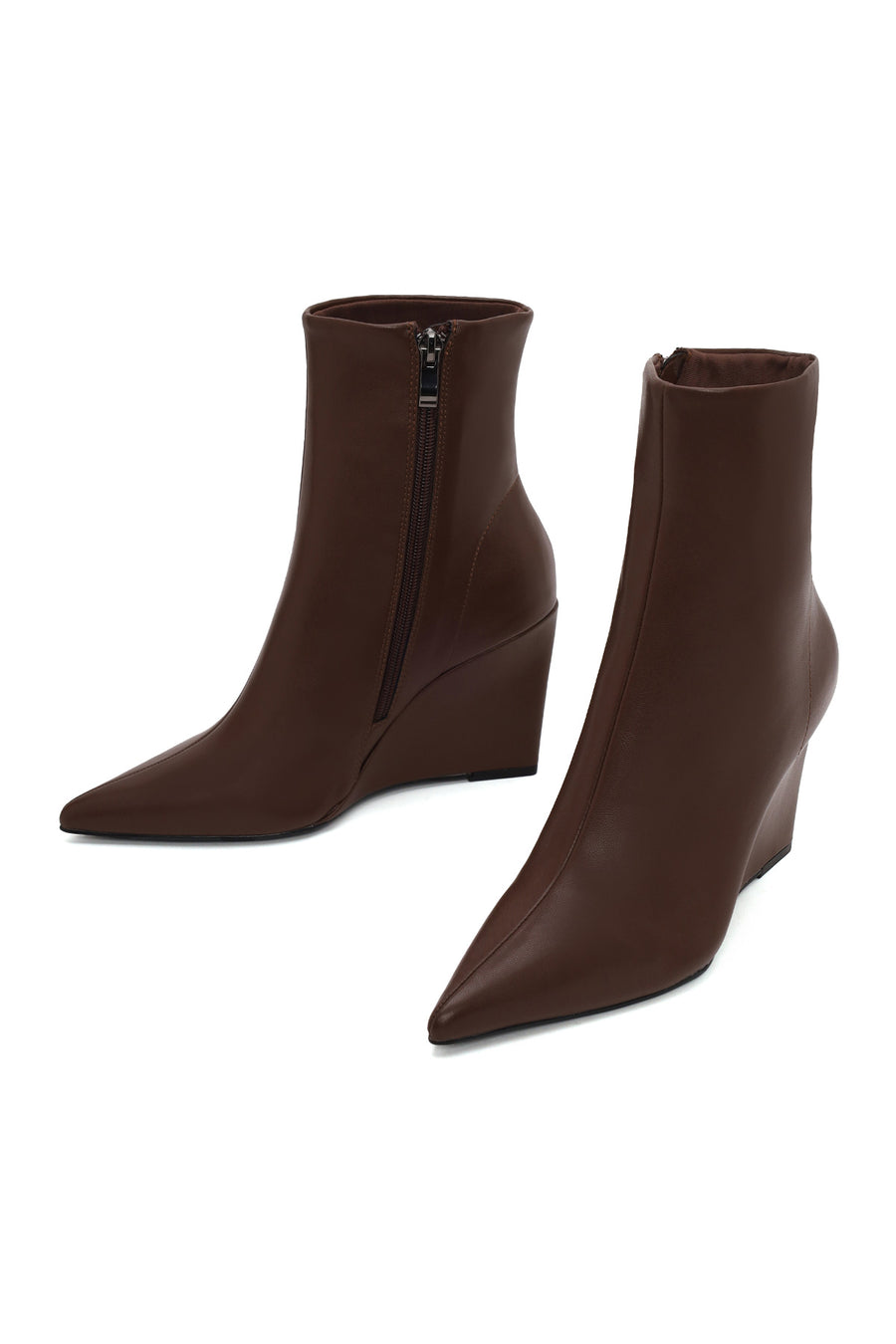 Woman Brown Zip Closure Wedge-Heel Boots