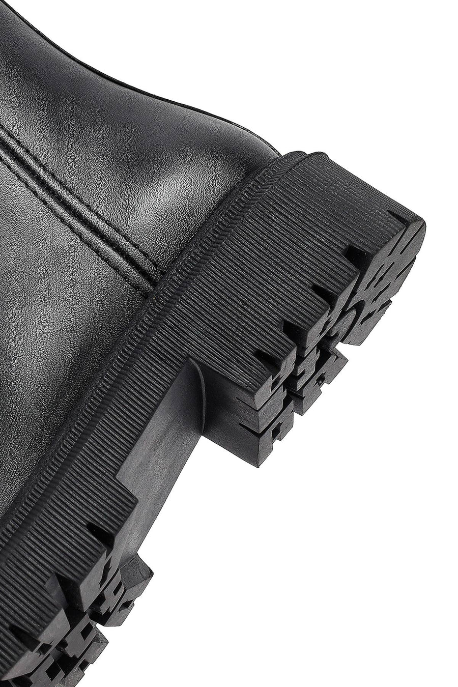 Woman Black Zip Closure Thick-Soled Leather Boots