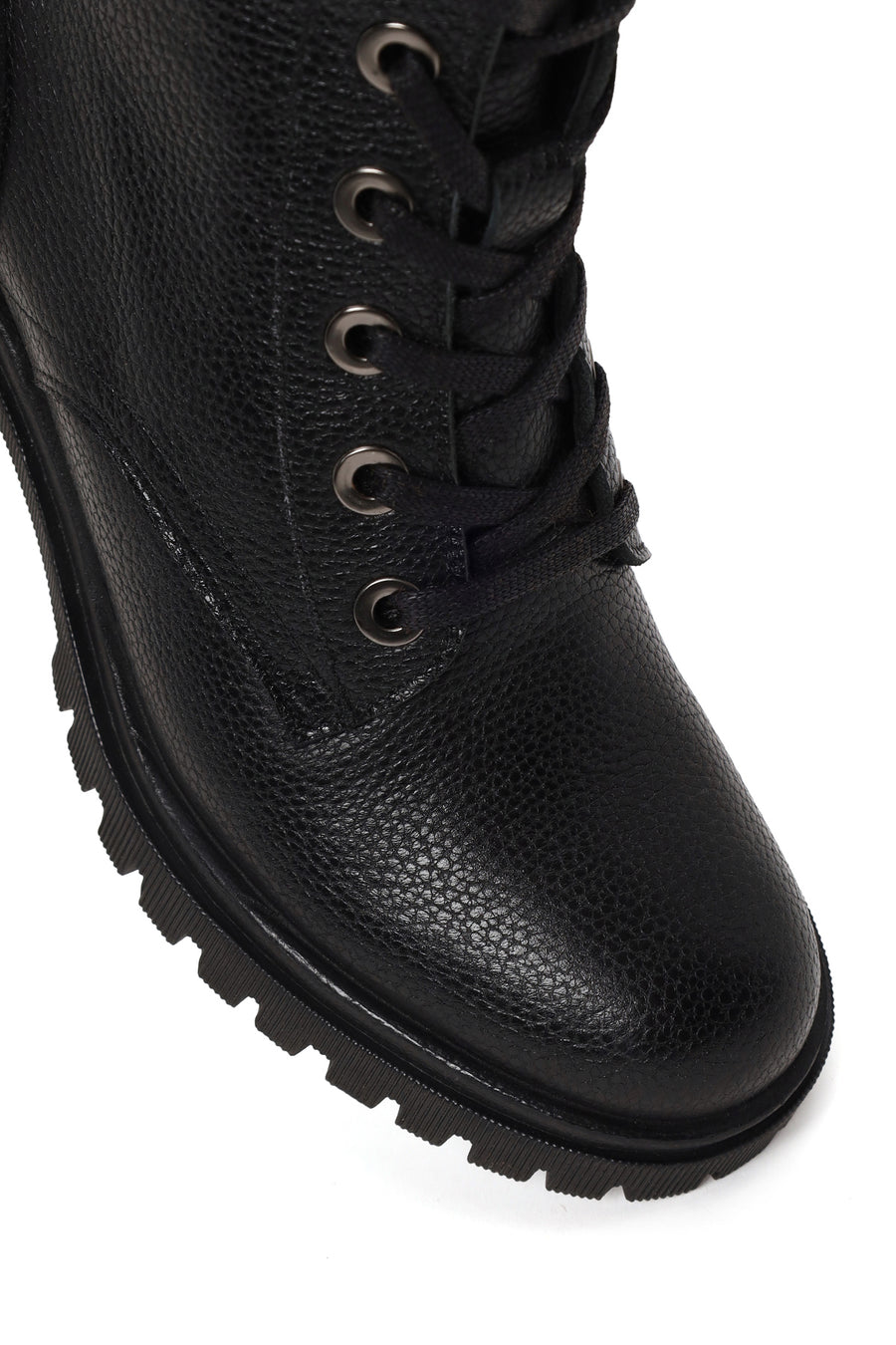 Woman Black Zip Closure Chunky Heeled Leather Combat Boots
