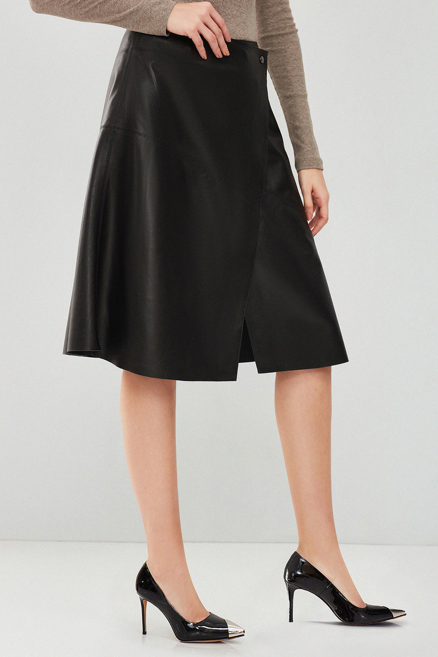 Mia Women's Black Leather Skirt