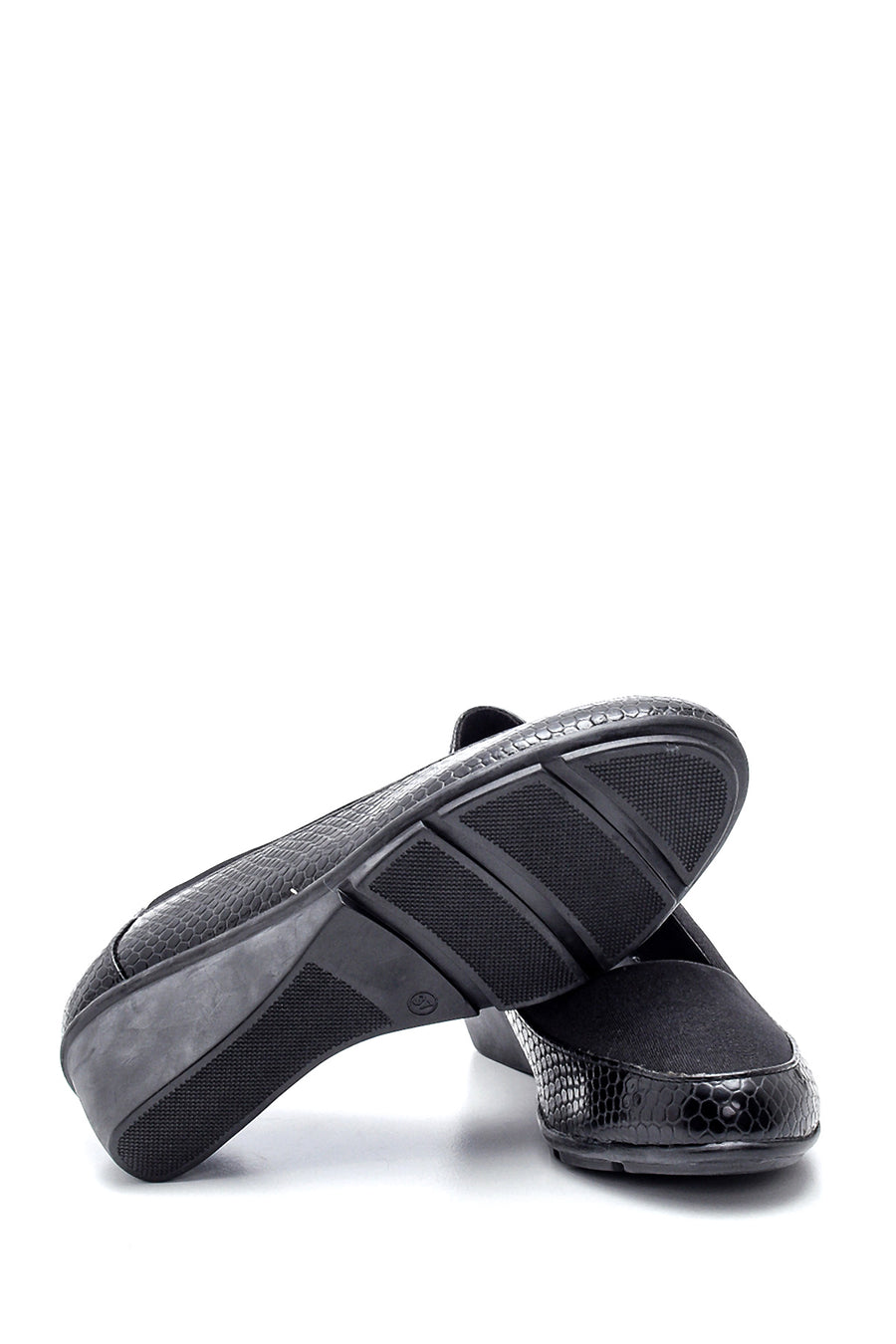 Women's Casual Shoes