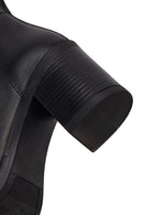 Woman Black Zip Closure Thick-Heeled Leather Boots | Derimod