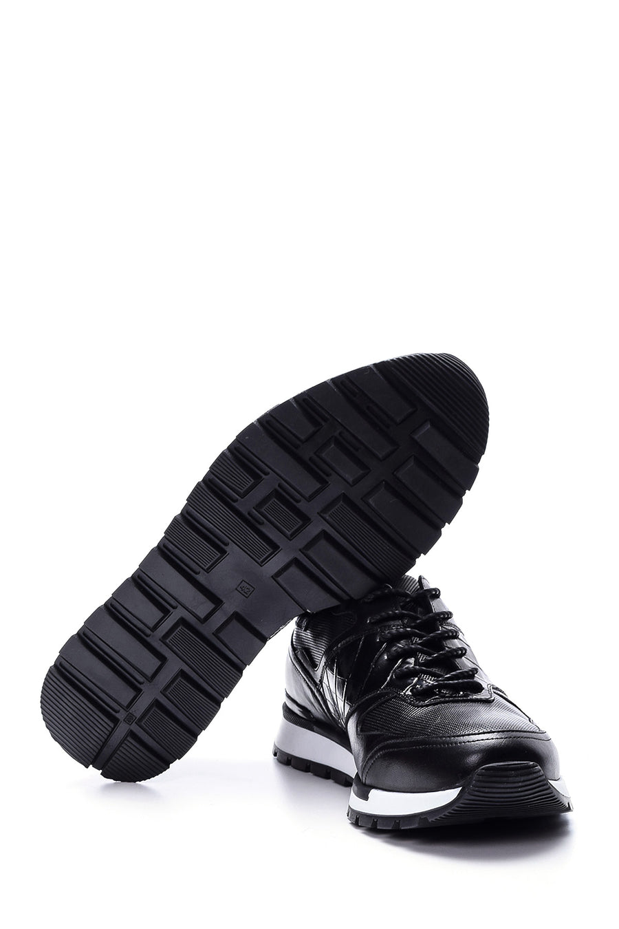 Men's Crocodile Detailed Leather Sneaker