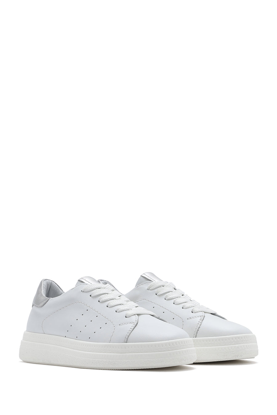 Woman White Lace-Up Leather Sneaker