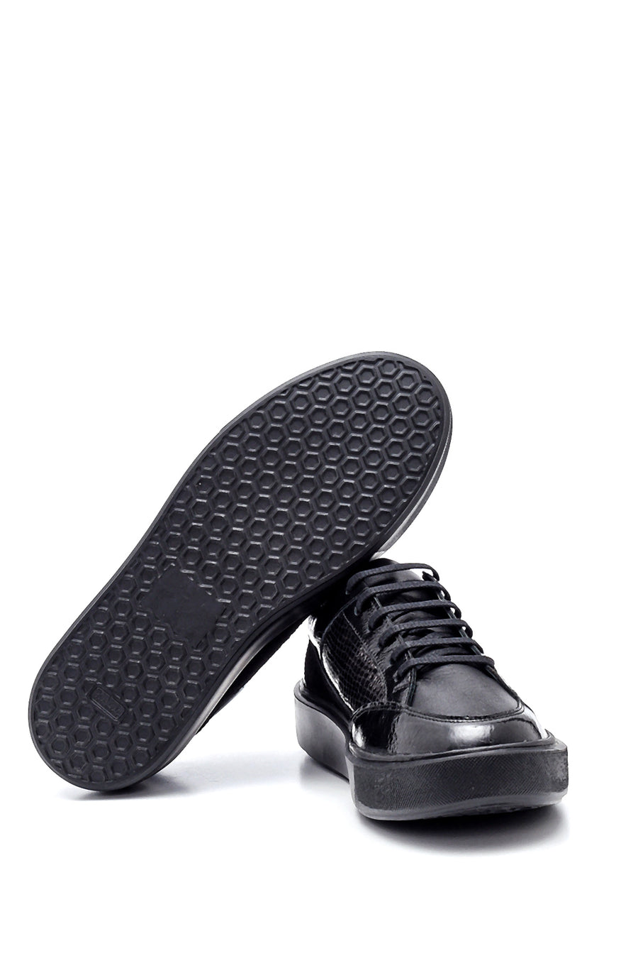 Women's Leather Snake Pattern Sneaker