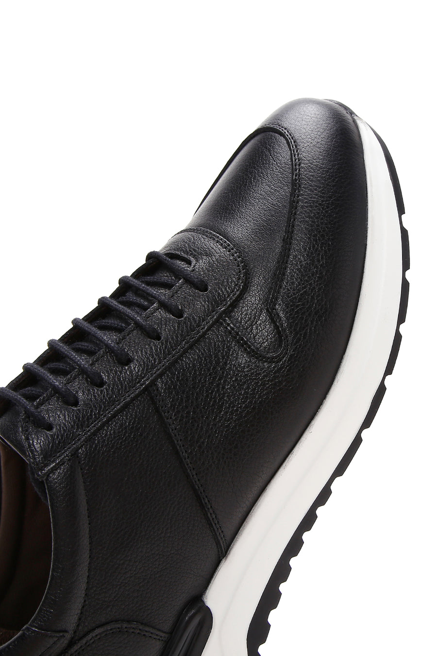 Men's Black Lace-Up Leather Casual Sneaker