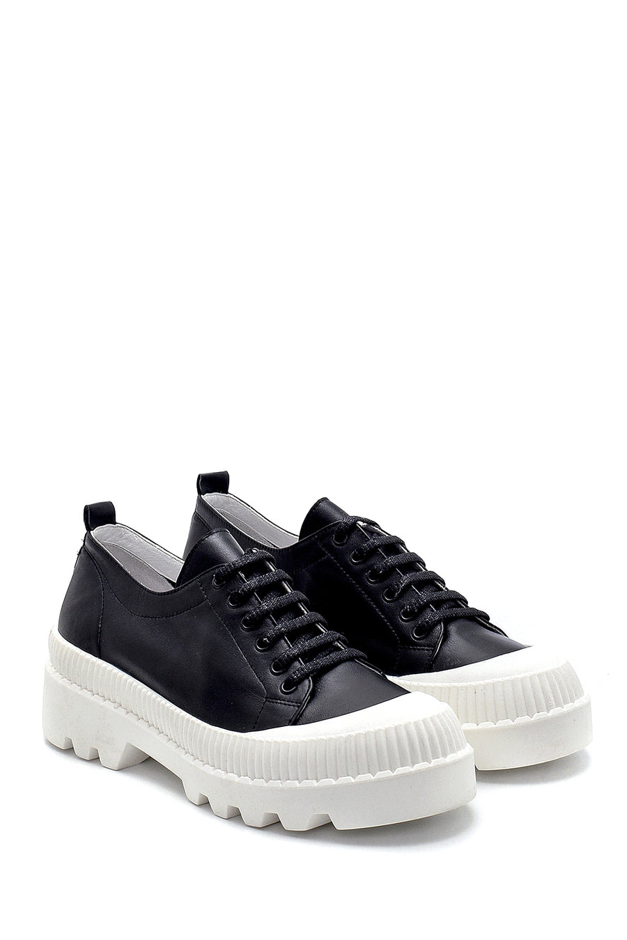Women's Leather Sneaker