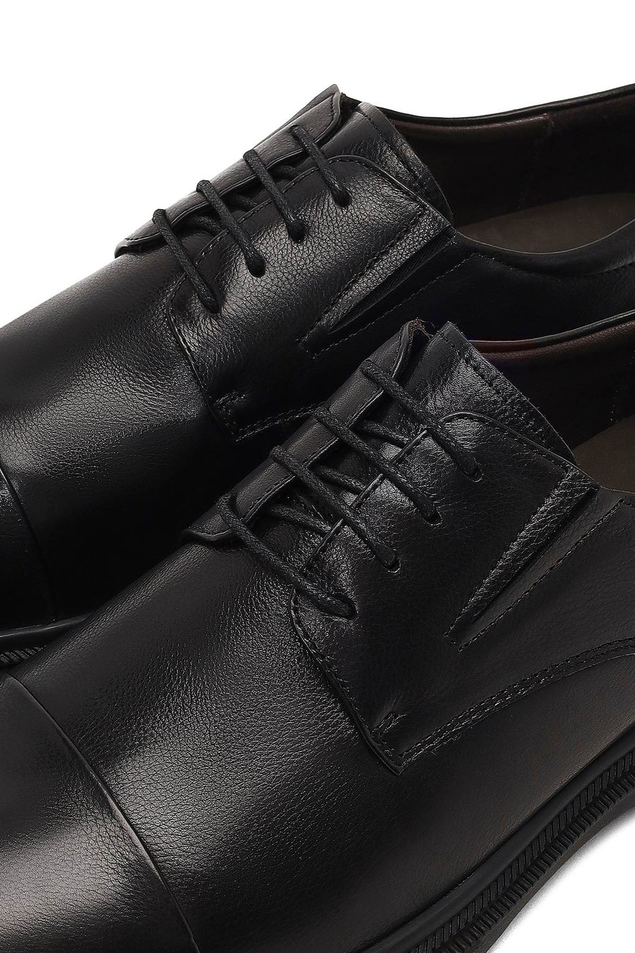 Men's Black Lace-Up Leather Classic Shoe