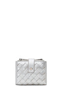 Woman Silver Metallic Wallet | Derimod