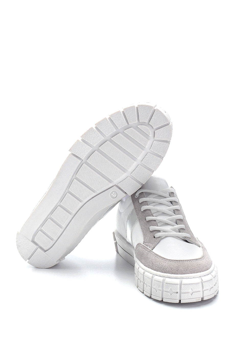 women sneakers