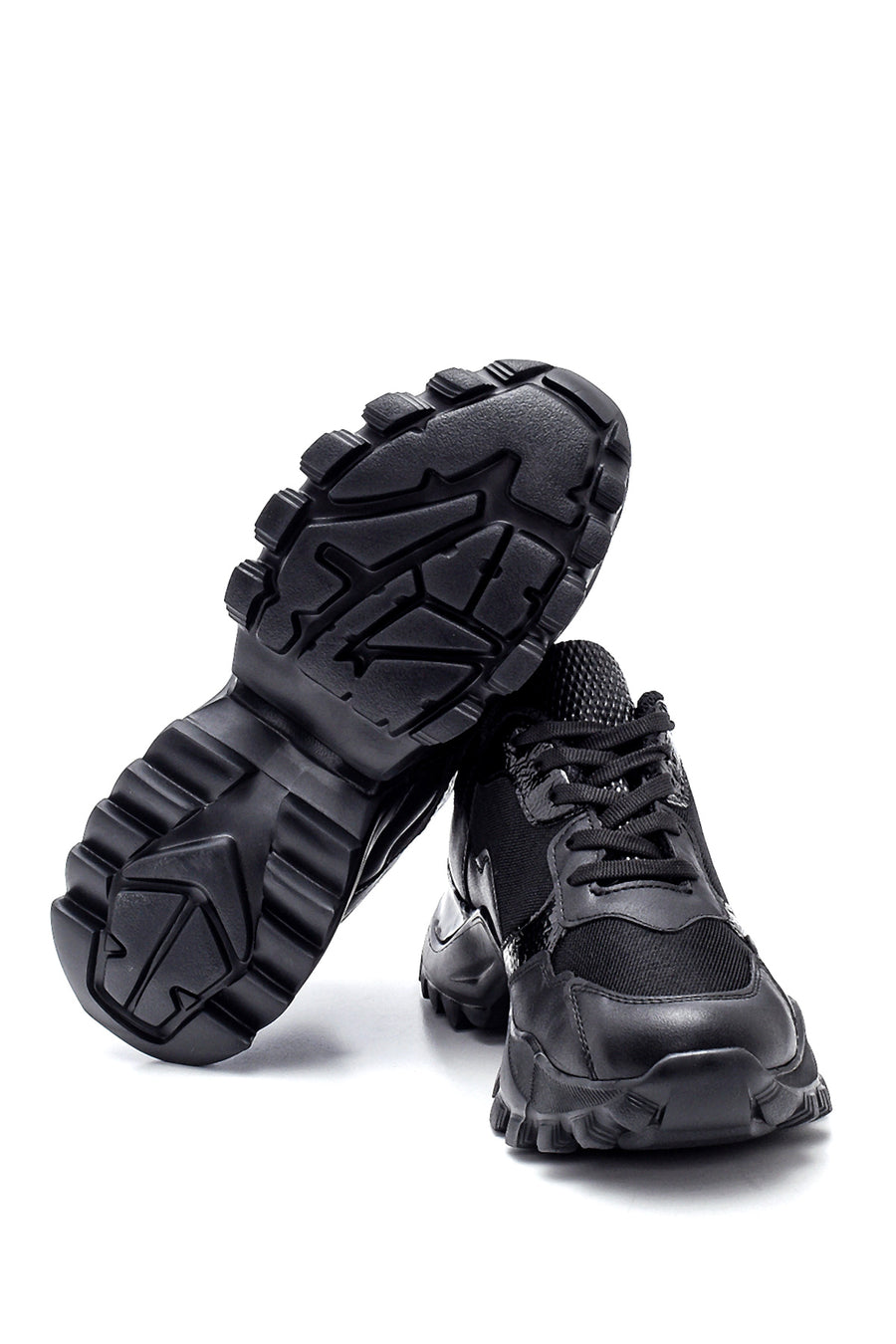 women sneakers