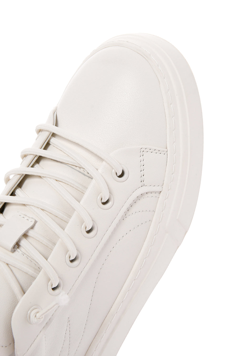 Men's White Lace-up Leather Sneaker