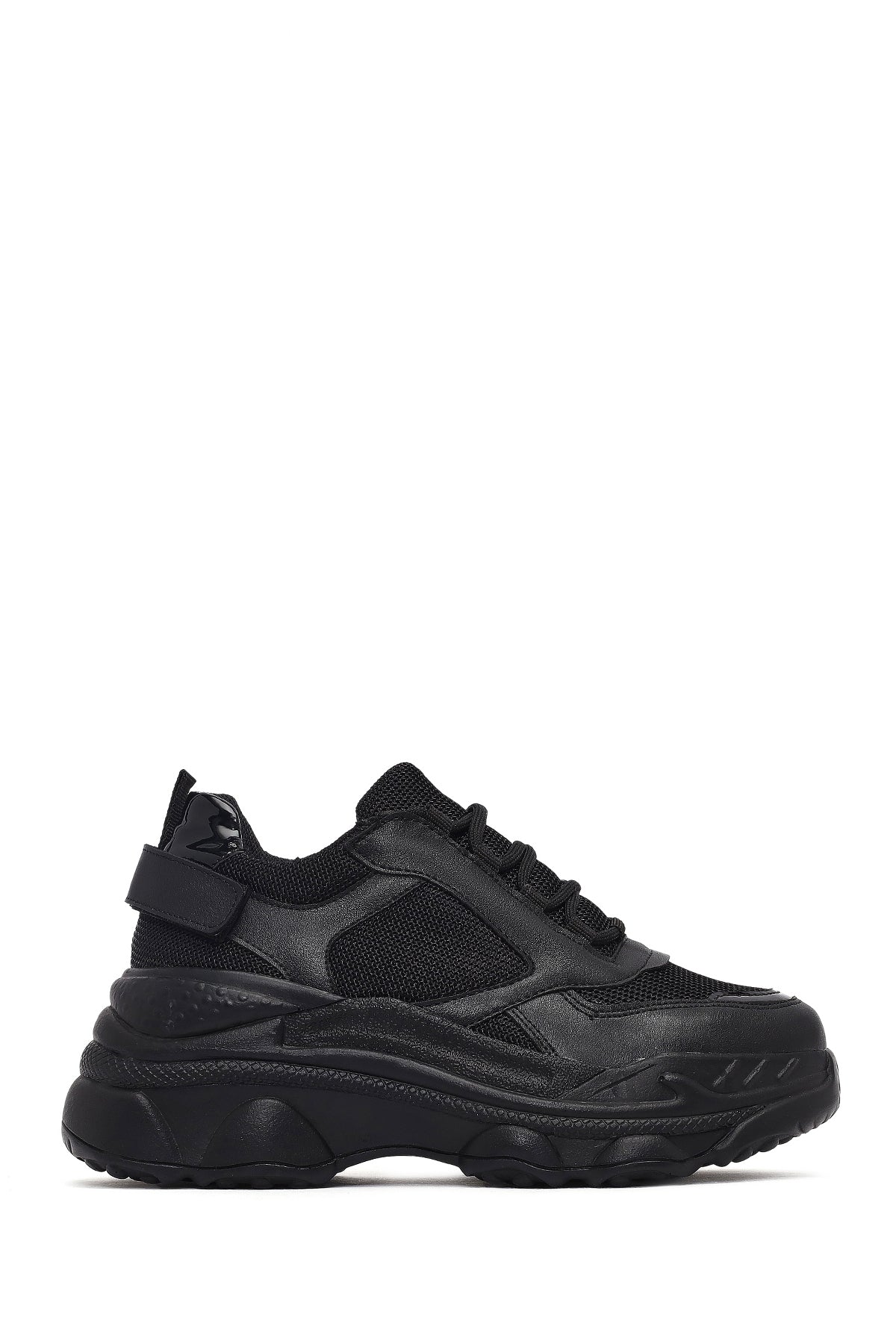Woman Black Lace-Up Chunky Sneaker AF230002SK | Derimod