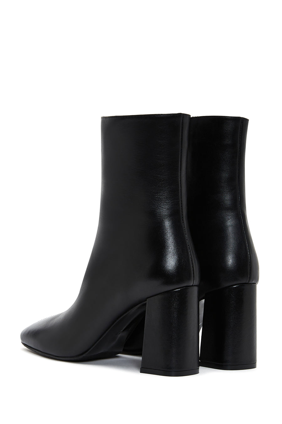 Woman Black Zip Closure Thick-Heeled Leather Boots