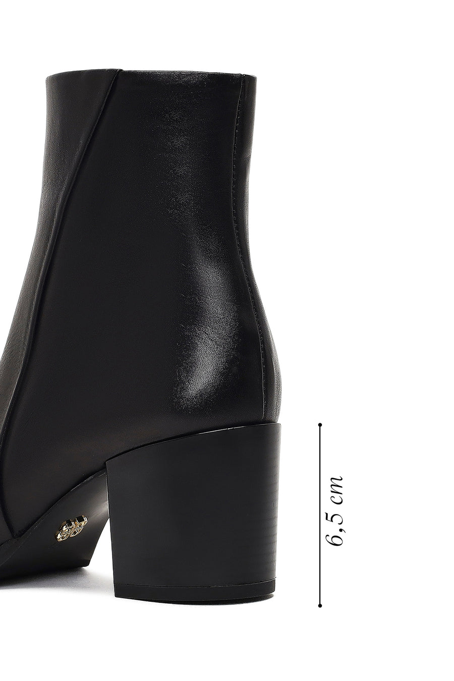Woman Black Zip Closure Thick-Heeled Leather Boots