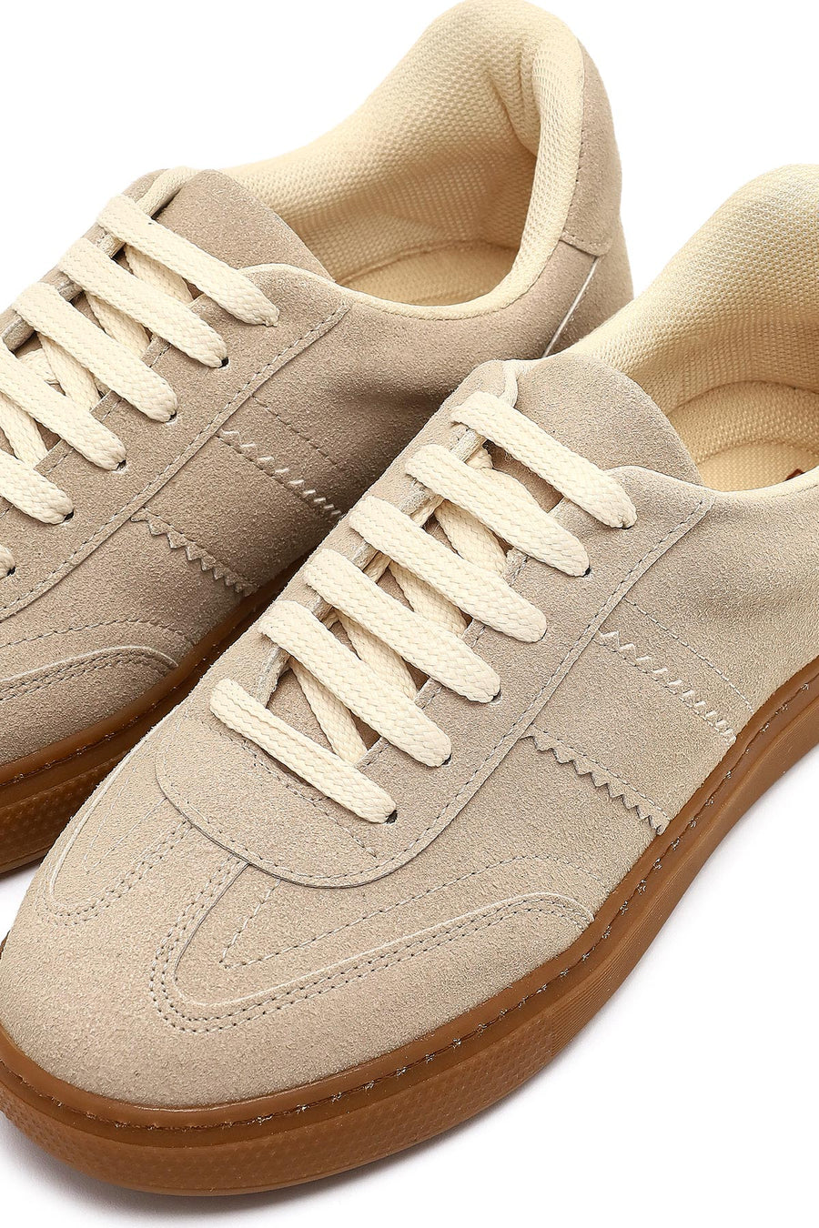 Woman Beige Lace-Up Suede Sneaker