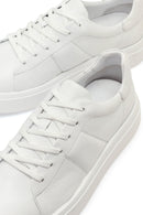 Erkek Beyaz Bağcıklı Kalın Tabanlı Deri Sneaker | Derimod