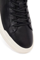 Erkek Siyah Bağcıklı Deri Sneaker | Derimod