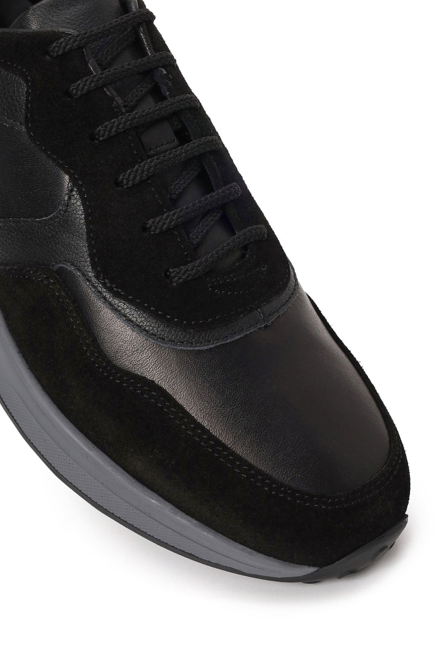 Erkek Siyah Bağcıklı Süet Deri Sneaker