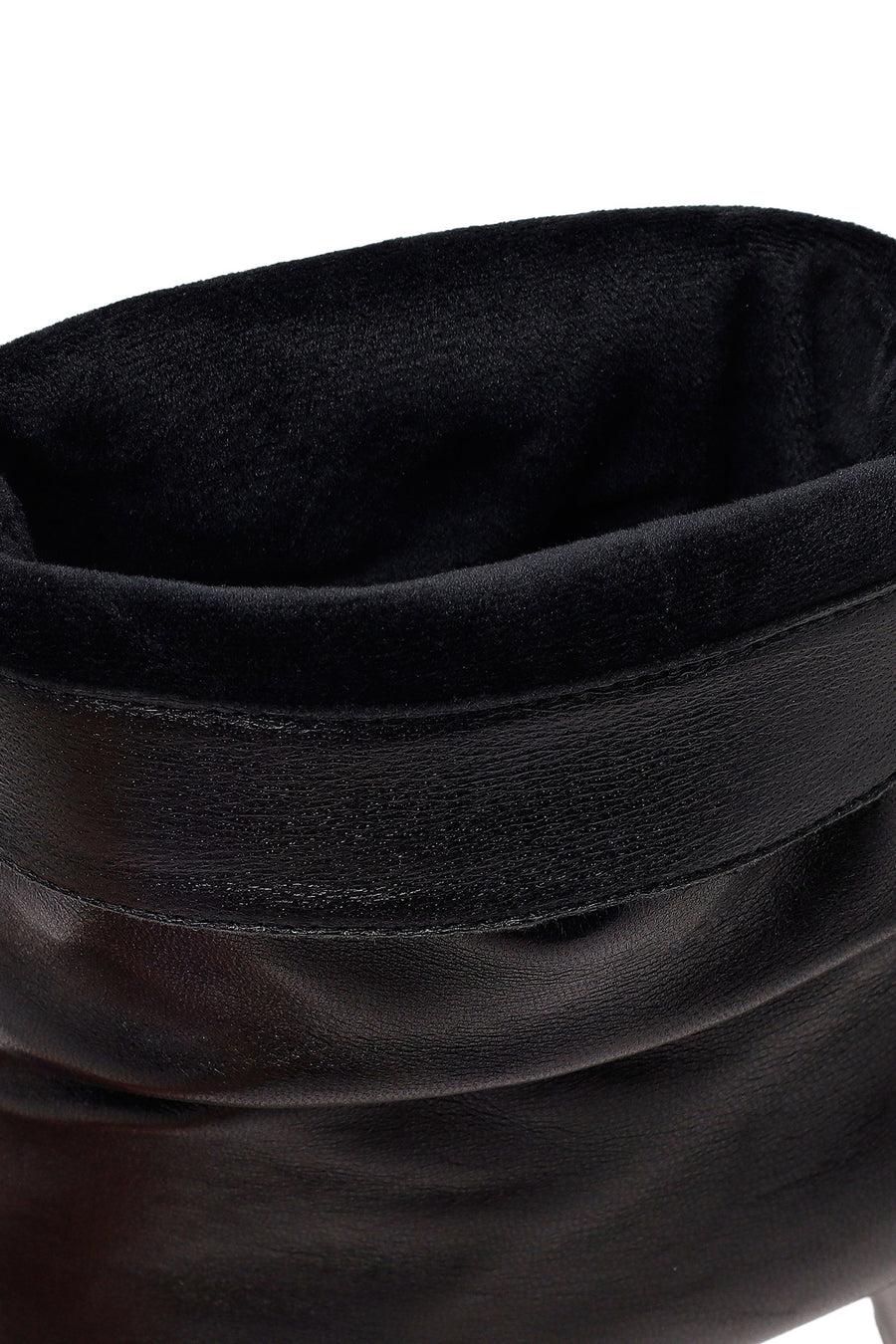 Woman Black Short Heeled Leather Boots