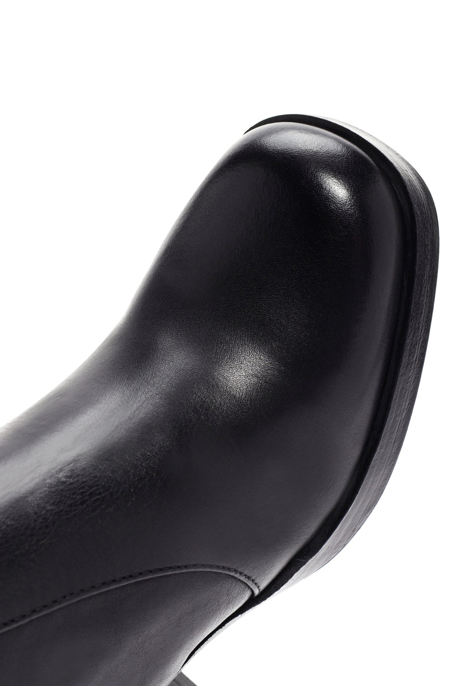 Women's Black Zippered Thick Heeled Leather Boots