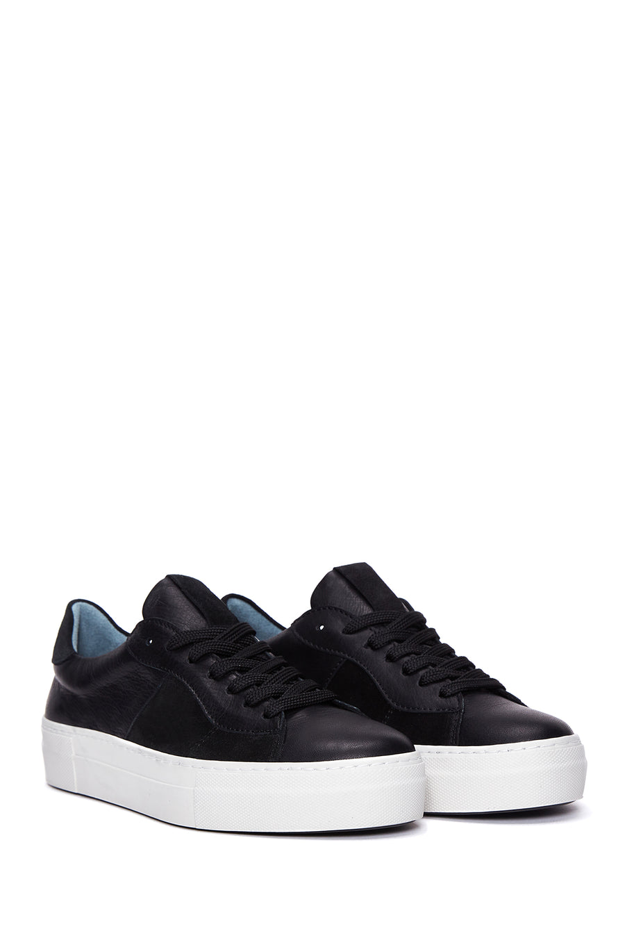 Women's Black Leather Sneaker