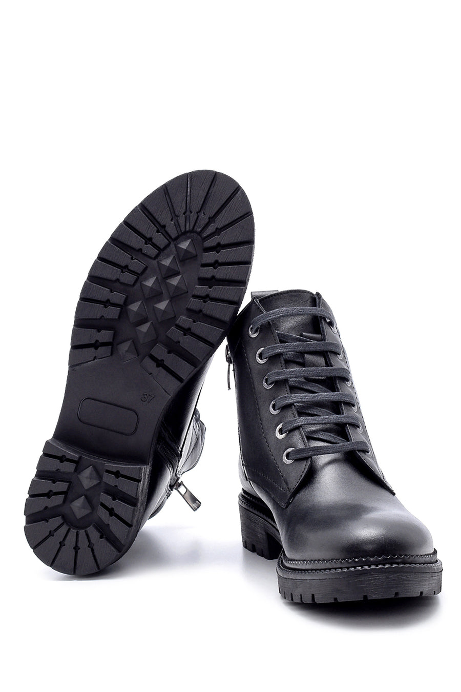 Women's Leather Zipper Detailed Boots