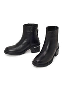 Woman Black Zip Closure Chunky-heeled Leather Boots | Derimod