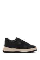 Erkek Siyah Bağcıklı Kalın Tabanlı Deri Sneaker | Derimod