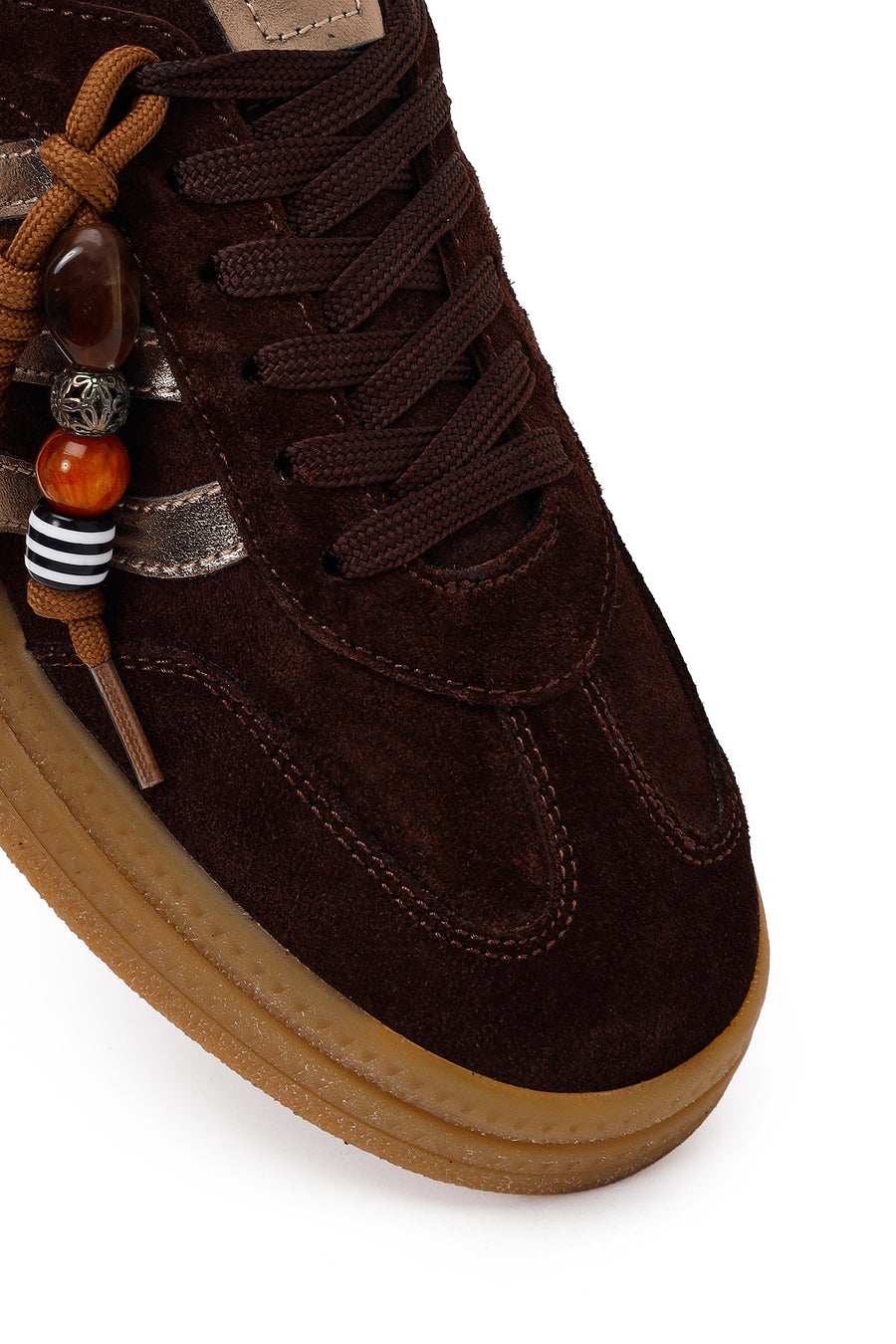 Kadın Kahverengi Bağcıklı Charmlı Süet Deri Sneaker